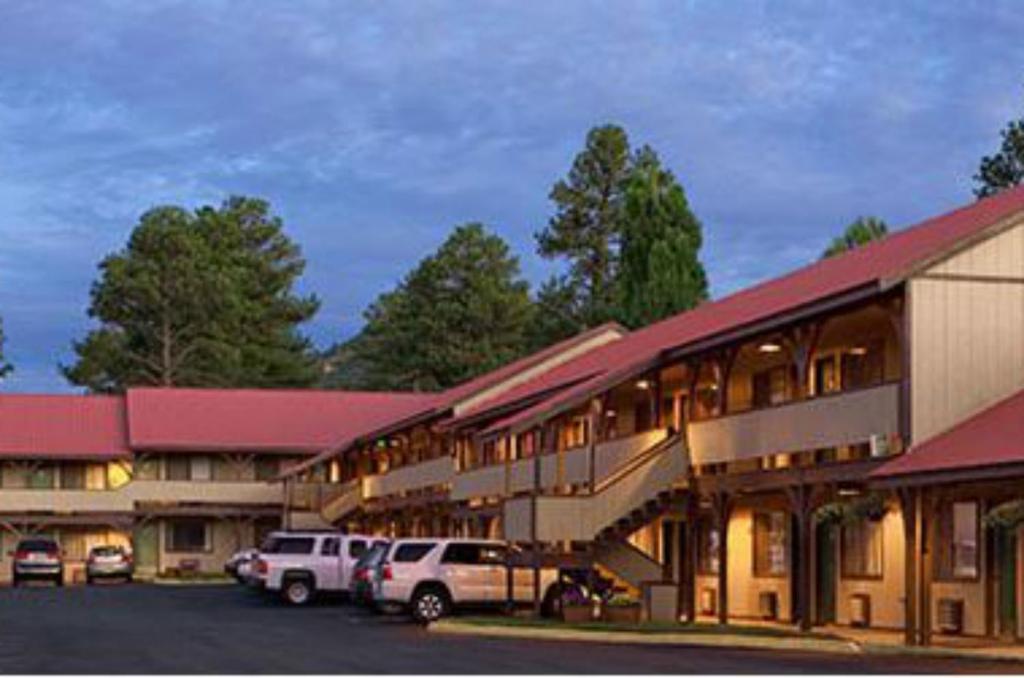 Branding Iron Motel Chama Exterior foto
